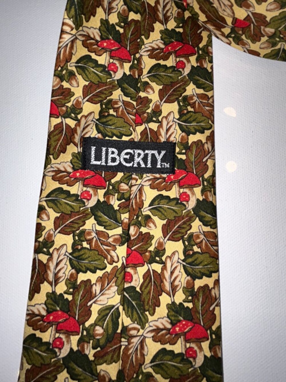 Liberty of London lot of 4 ties, floral cotton, silk woodland - Picture 3 of 10